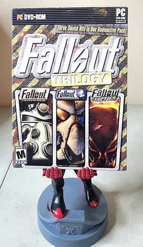 Fallout trilogy 2009 - fallout,